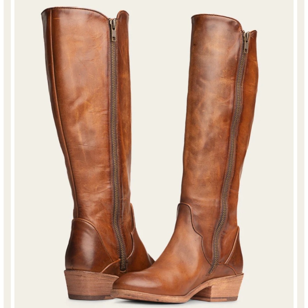 Frye Carson tall boot